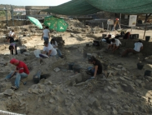 Campanha de Escavações a Alcáçova do Castelo de Mértola – Julho de 2013